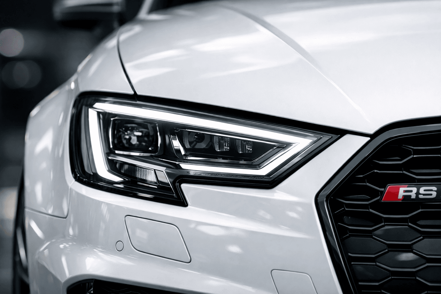 Audi rs3 bianca